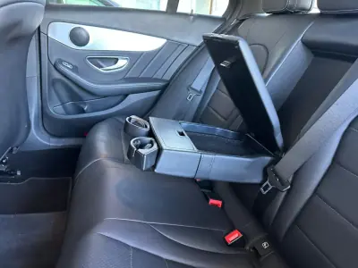 Mercedes-Benz C 220 2017 - 27900 EUR, 142254 km - AUTO.MOTO.pt - 142254km - foto 28 de 31