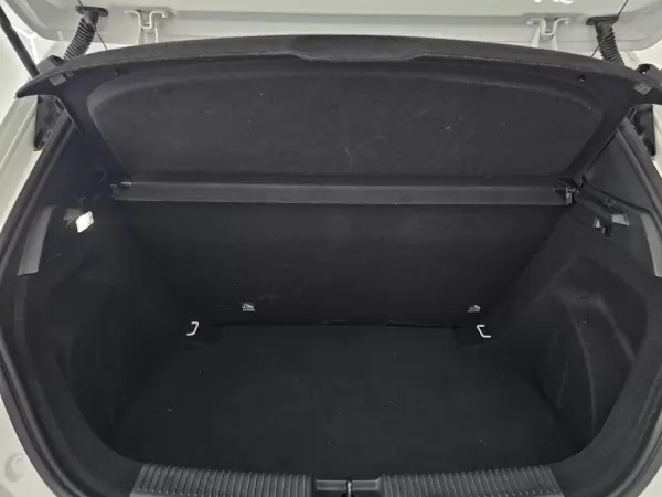 MG MG3 2025 - 21750 EUR, 19765 km - AUTO.MOTO.pt - 19765km - foto 25 de 71