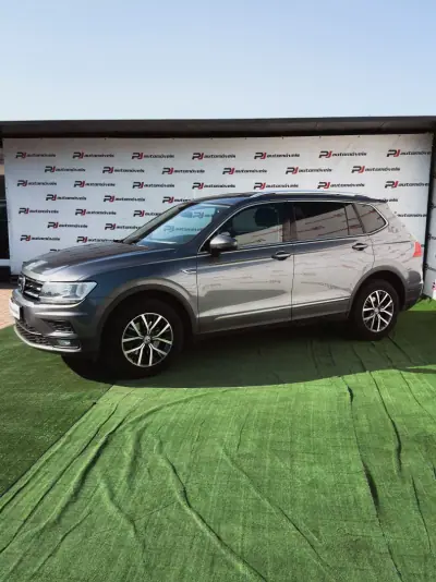 Volkswagen Tiguan Allspace 2020 - 22500 EUR, 178899 km - 178899km - foto 2 de 25