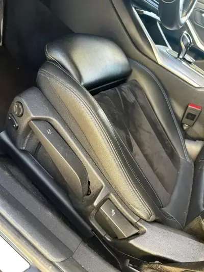 BMW 330 2019 - 30000 EUR, 206305 km - AUTO.MOTO.pt - 206305km - foto 16 de 43