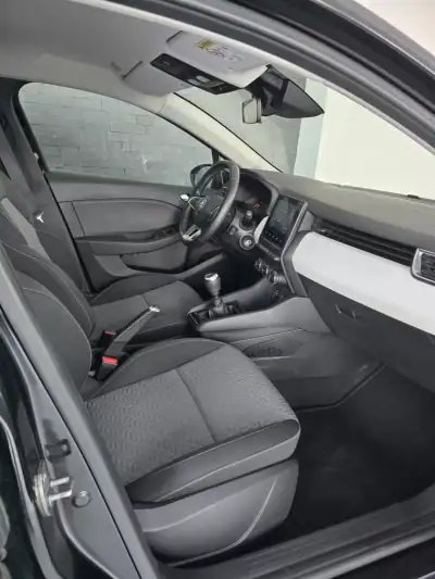 Renault Clio 2023 - 15950 EUR, 58110 km - AUTO.MOTO.pt - 58110km - foto 5 de 21