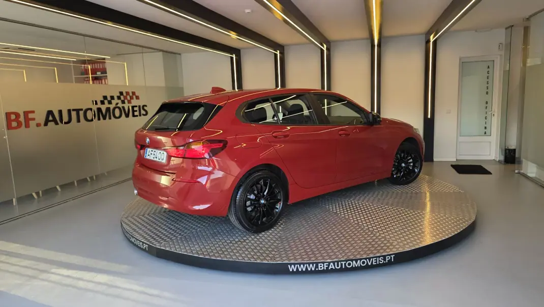 BMW 116 2021 - 20900 EUR, 61015 km - AUTO.MOTO.pt - 61015km - foto 19 de 57