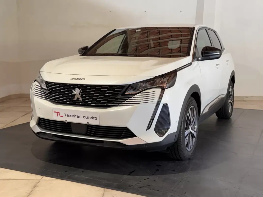 Peugeot 3008 2023 - 29900 EUR, 70916 km - AUTO.MOTO.pt - 70916km - foto 1 de 22