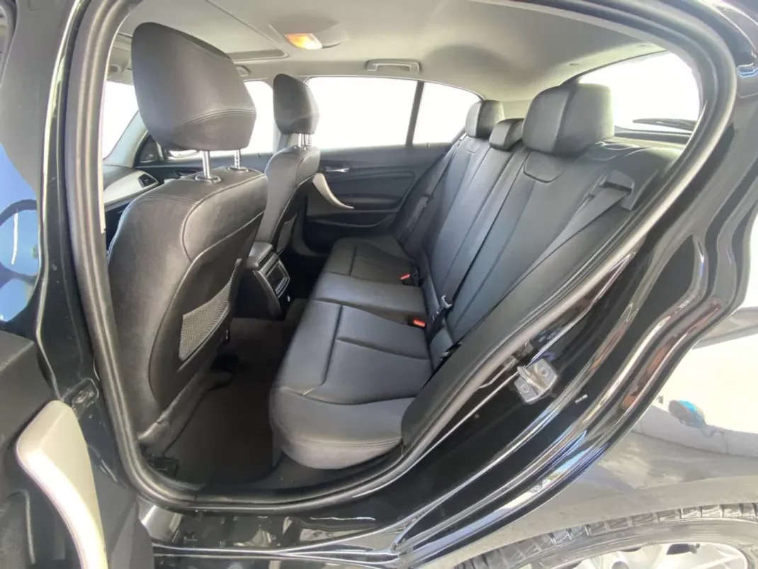 BMW 116 2016 - 14990 EUR, 178431 km - AUTO.MOTO.pt - 178431km - foto 8 de 12