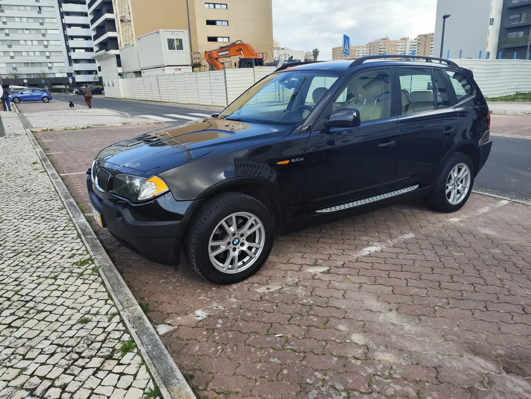 BMW X3 2006 - 10750 EUR, 209 km - AUTO.MOTO.pt - 209km - foto 1 de 8