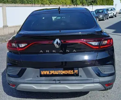 Renault Arkana 2023 - 24490 EUR, 47472 km - AUTO.MOTO.pt - 47472km - foto 8 de 18