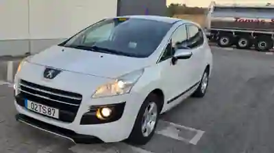 Peugeot E-5008 2013 - 6999 EUR, 250000 km - 250000km - foto 2 de 12