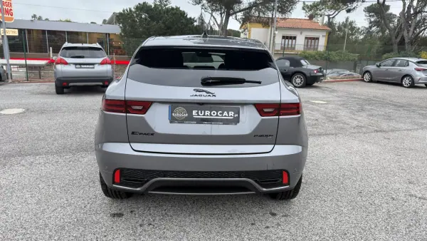 Jaguar E-Pace 2023 - 45500 EUR, 40380 km - AUTO.MOTO.pt - 40380km - foto 4 de 38