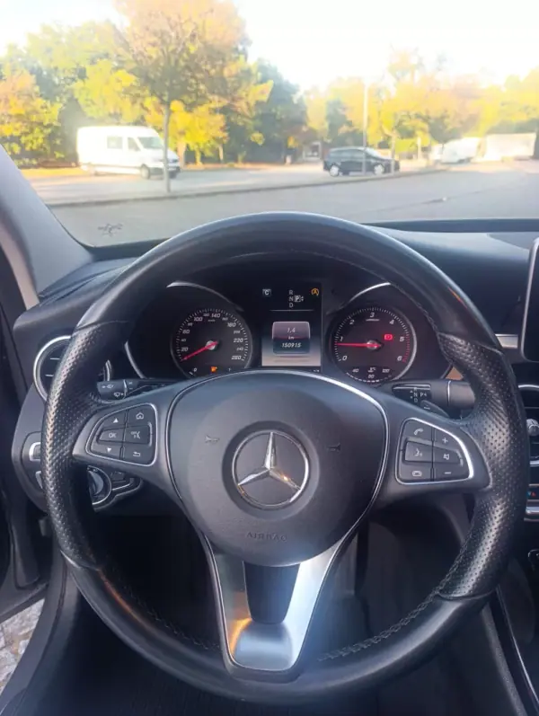 Mercedes-Benz C 220 2015 - 19500 EUR, 150000 km - AUTO.MOTO.pt - 150000km - foto 11 de 15