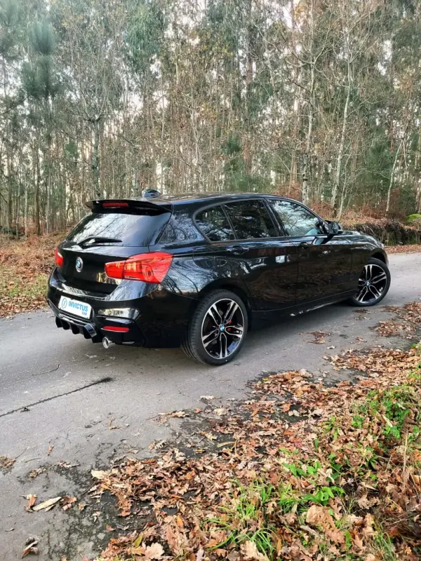 BMW 120 2015 - 20990 EUR, 157100 km - AUTO.MOTO.pt - 157100km - foto 16 de 31