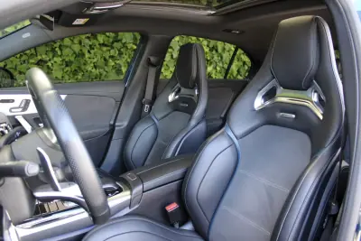 Mercedes-Benz A 35 AMG 2019 - 35900 EUR, 122000 km - 122000km - foto 14 de 24