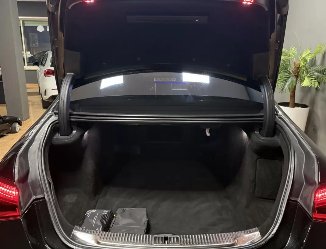 Mercedes-Benz S 400 2021 - 76990 EUR, 169874 km - AUTO.MOTO.pt - 169874km - foto 25 de 26