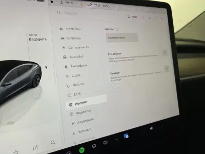 Tesla Model 3 2022 - 29500 EUR, 56000 km - AUTO.MOTO.pt - 56000km - foto 32 de 42