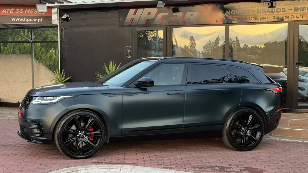 Land Rover Range Rover Velar 2021 - 63990 EUR, 70000 km - 70000km - foto 25 de 50