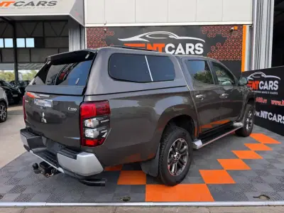 Mitsubishi L200 2020 — foto 2 de 17