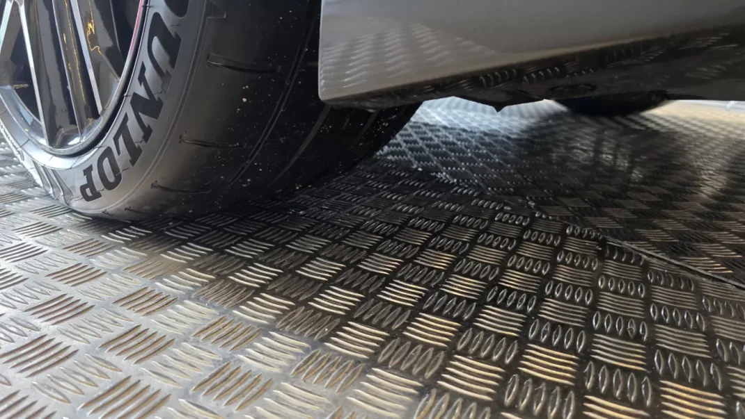 Nissan GT-R 2017 - 145000 EUR, 54312 km - AUTO.MOTO.pt - 54312km - foto 34 de 57