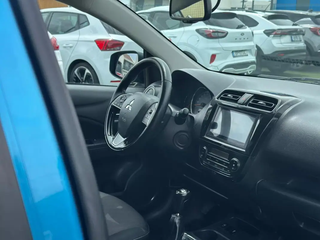 Mitsubishi Space Star 2023 - 15990 EUR, 49641 km - AUTO.MOTO.pt - 49641km - foto 13 de 22