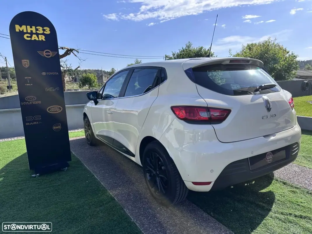 Renault Clio 2017 - 9900 EUR, 135702 km - AUTO.MOTO.pt - 135702km - foto 9 de 47