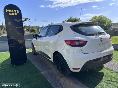 Renault Clio 2017 - 9900 EUR, 135702 km - AUTO.MOTO.pt - 135702km - foto 9 de 47