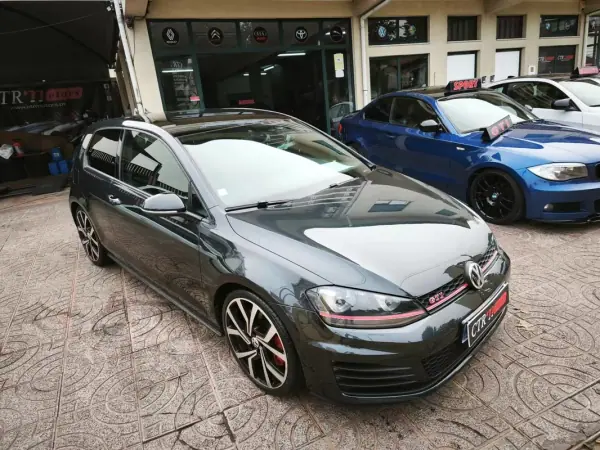 Volkswagen Golf 2014 - 19900 EUR, 160000 km - AUTO.MOTO.pt - 160000km - foto 5 de 34