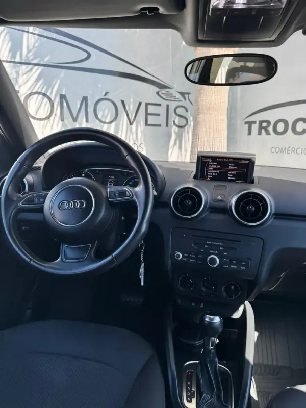 Audi A1 Sportback 2012 - 14990 EUR, 131815 km - AUTO.MOTO.pt - 131815km - foto 14 de 27
