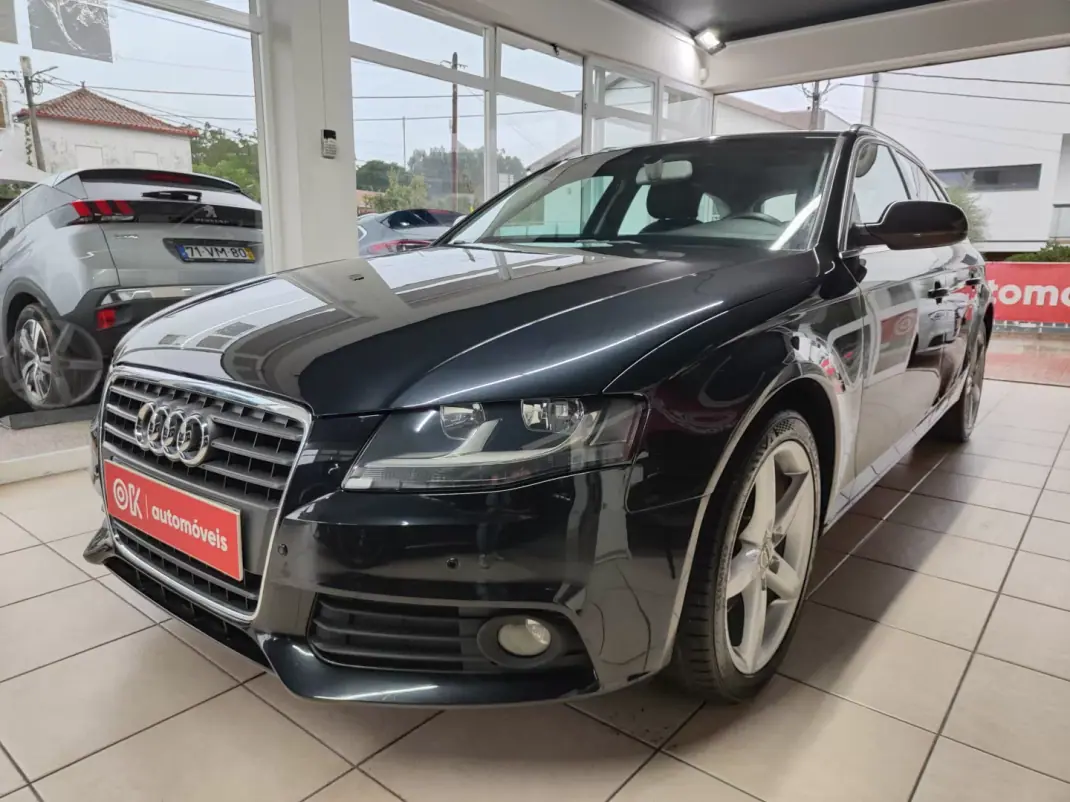 Audi A4 Avant 2009 - 10750 EUR, 261000 km - 261000km - foto 5 de 36