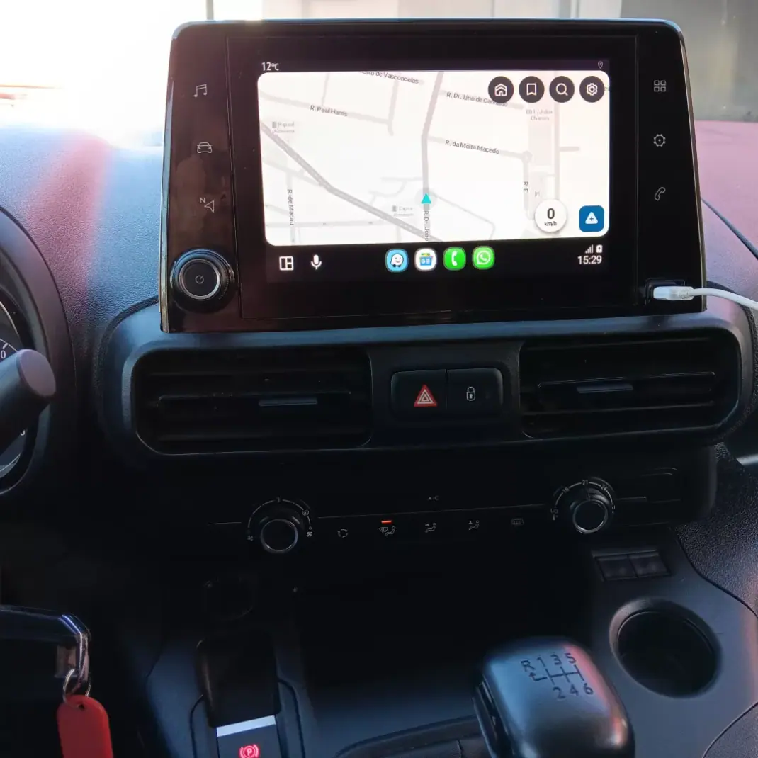 Opel COMBO 2022 - 15900 EUR, 82827 km - AUTO.MOTO.pt - 82827km - foto 14 de 20