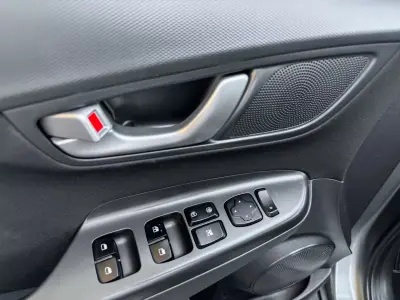 Hyundai Kauai 2018 - 13850 EUR, 71941 km - AUTO.MOTO.pt - 71941km - foto 15 de 19