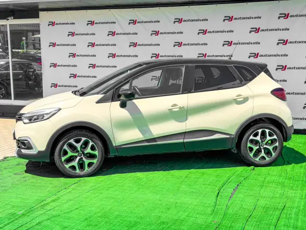 Renault Captur 2019 - 12750 EUR, 68000 km - AUTO.MOTO.pt - 68000km - foto 3 de 26