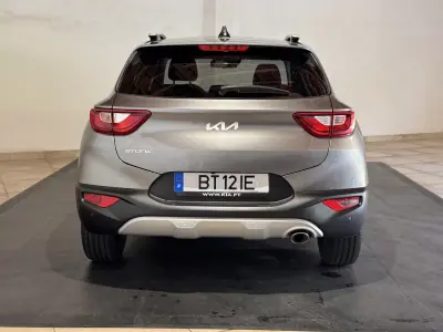 Kia Stonic 2025 - 16990 EUR, 19459 km - AUTO.MOTO.pt - 19459km - foto 6 de 25