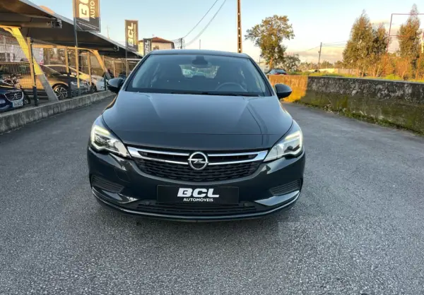 Opel Astra 2016 - 13990 EUR, 190000 km - AUTO.MOTO.pt - 190000km - foto 2 de 33