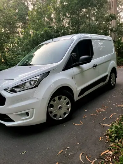 Ford Transit Connect 2021 - 11990 EUR, 146000 km - AUTO.MOTO.pt - 146000km - foto 5 de 18