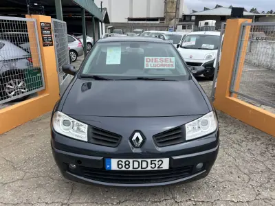 Renault Mégane Break 2007 - 4900 EUR, 141337 km - AUTO.MOTO.pt - 141337km - foto 5 de 19