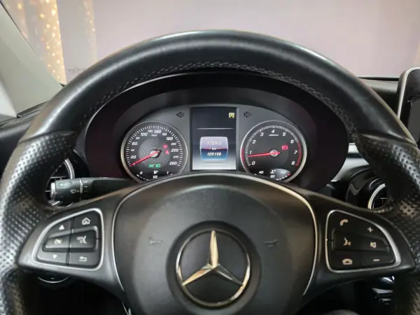 Mercedes-Benz C 180 2016 - 24250 EUR, 107000 km - AUTO.MOTO.pt - 107000km - foto 4 de 14