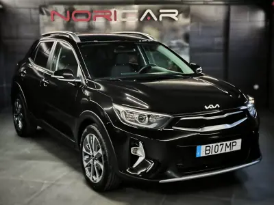 Kia Stonic 2024 - 17950 EUR, 9000 km - AUTO.MOTO.pt - 9000km - foto 18 de 46