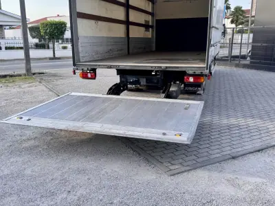 Mitsubishi 2018 - 24990 EUR, 305000 km - AUTO.MOTO.pt - 305000km - foto 13 de 14