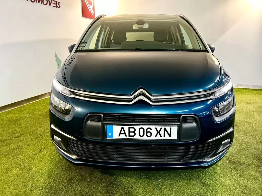 Citroën C4 Spacetourer 2020 - 15900 EUR, 152000 km - AUTO.MOTO.pt - 152000km - foto 2 de 31