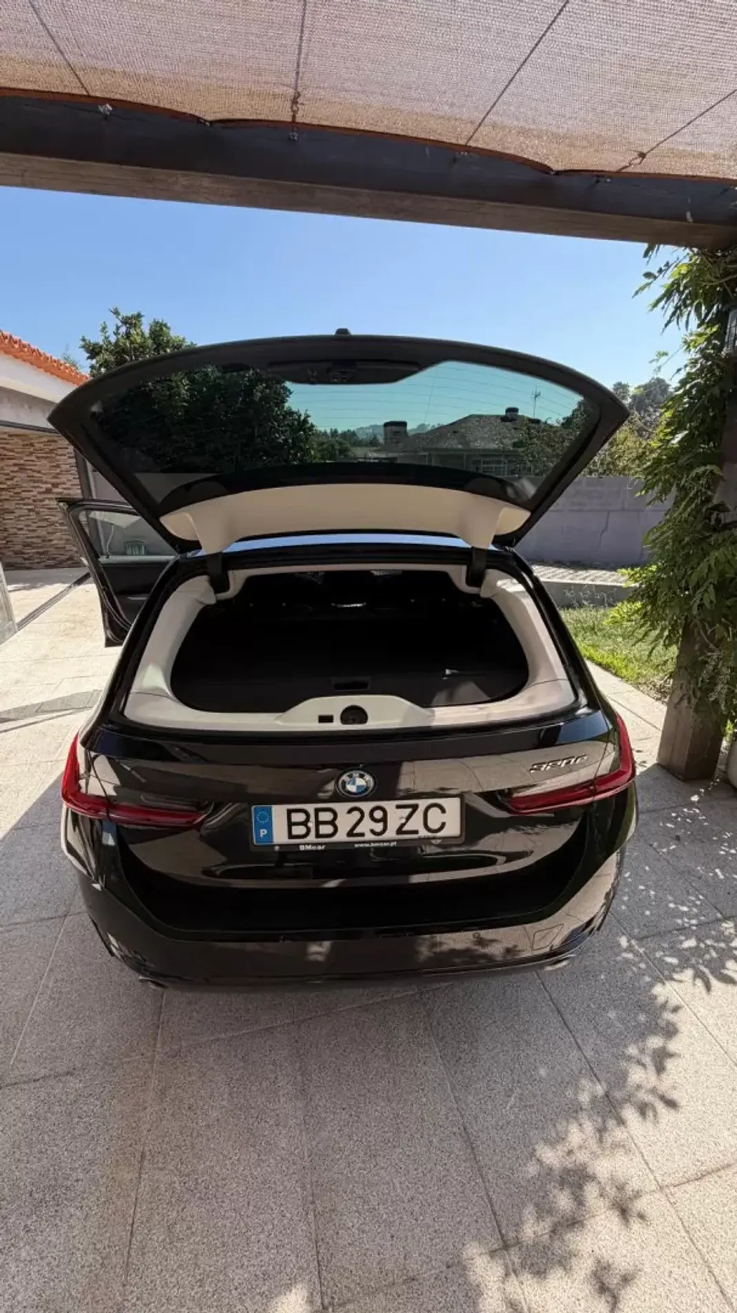 BMW 320 2023 - 29900 EUR, 78085 km - 78085km - foto 7 de 23