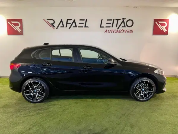 BMW 116 2023 - 20700 EUR, 99000 km - AUTO.MOTO.pt - 99000km - foto 5 de 36