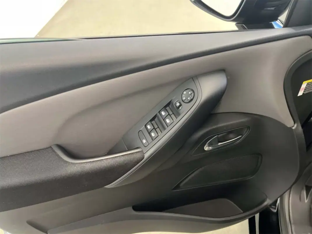 Citroën C4 Spacetourer 2022 - 20500 EUR, 107419 km - AUTO.MOTO.pt - 107419km - foto 9 de 9