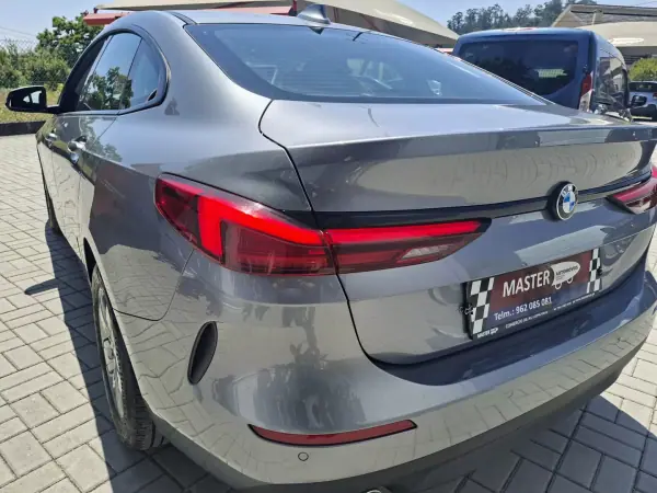 BMW 216 Gran Coupé 2022 - 23550 EUR, 53553 km - AUTO.MOTO.pt - 53553km - foto 23 de 36