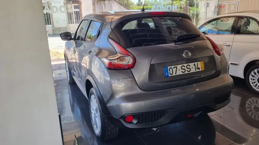 Nissan Juke 2017 - 13949 EUR, 78407 km - 78407km - foto 7 de 18