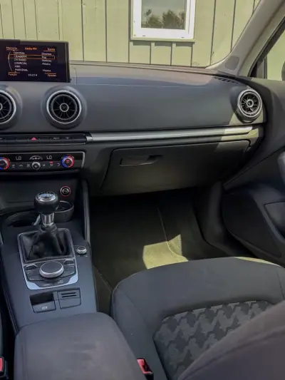 Audi A3 Sportback 2014 - 13900 EUR, 156000 km - AUTO.MOTO.pt - 156000km - foto 13 de 14