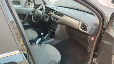 Citroën C3 2014 - 5990 EUR, 130567 km - AUTO.MOTO.pt - 130567km - foto 9 de 18