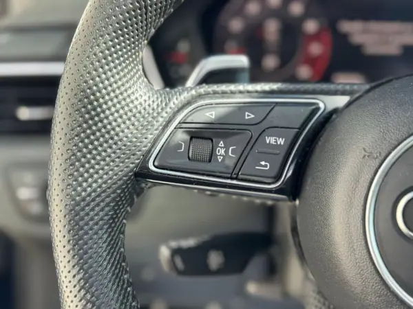 Audi RS4 Avant 2019 - 59990 EUR, 84000 km - AUTO.MOTO.pt - 84000km - foto 10 de 22