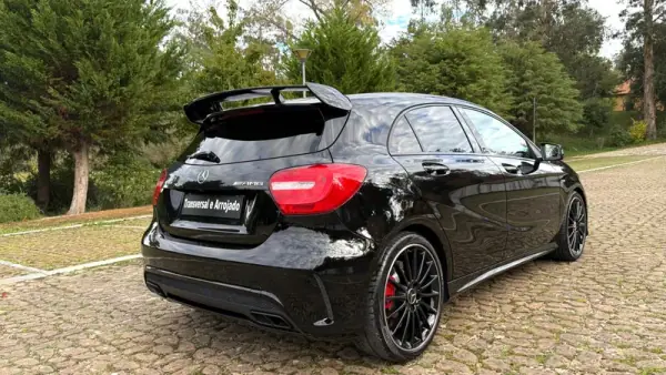 Mercedes-Benz A 45 AMG 2015 - 30500 EUR, 134000 km - AUTO.MOTO.pt - 134000km - foto 16 de 22
