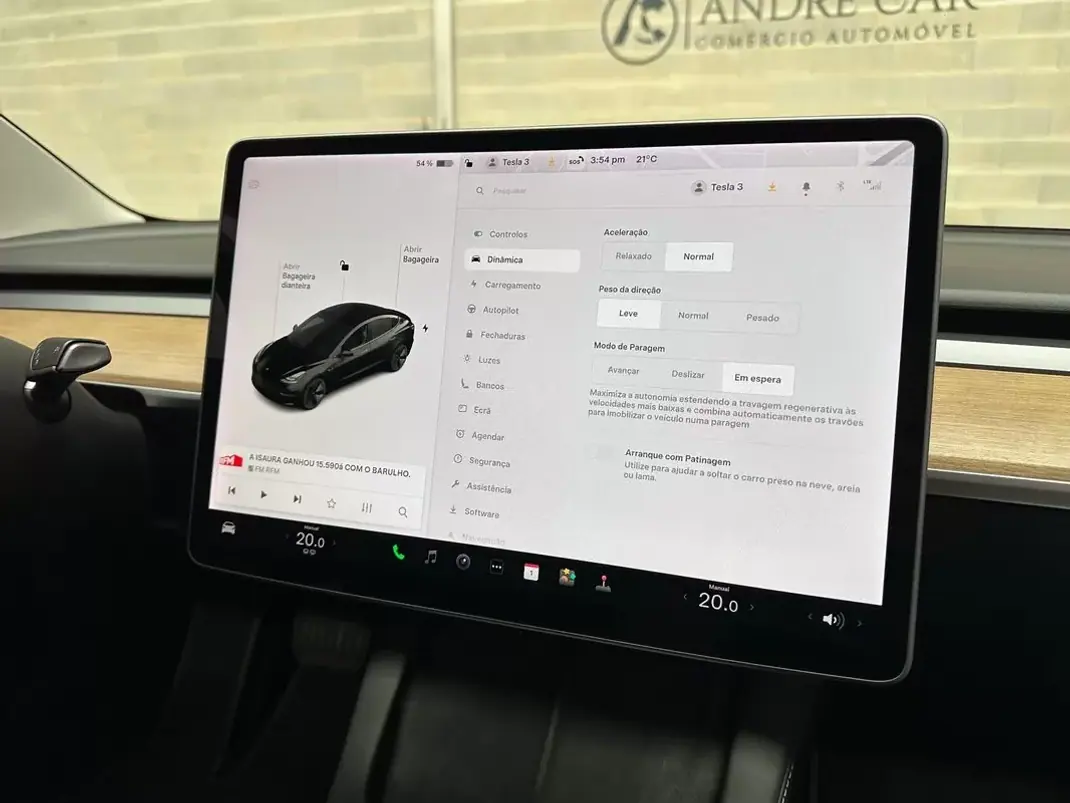 Tesla Model 3 2021 - 26450 EUR, 64959 km - AUTO.MOTO.pt - 64959km - foto 17 de 53