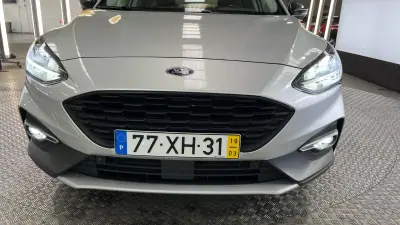 Ford Focus 2019 - 13999 EUR, 88212 km - AUTO.MOTO.pt - 88212km - foto 7 de 14