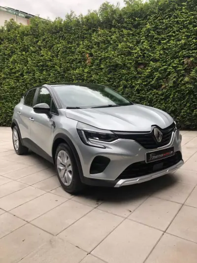 Renault Captur 2023 - 16900 EUR, 51000 km - AUTO.MOTO.pt - 51000km - foto 3 de 31