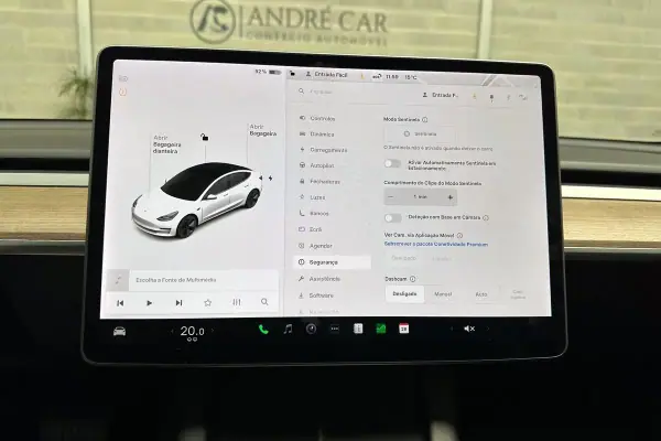 Tesla Model 3 2021 - 27450 EUR, 33801 km - AUTO.MOTO.pt - 33801km - foto 28 de 48
